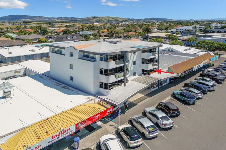 Photo of property in 2/1086 Papamoa Beach Road, Papamoa Beach, Papamoa, 3118