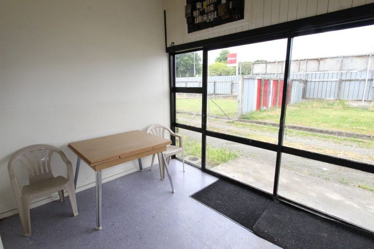 Photo of property in 28 Main Street, Pahiatua, 4910