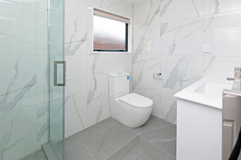 Photo of property in 1/13 Gray Avenue, Mangere East, Auckland, 2024