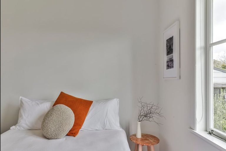 Photo of property in 257 Titirangi Road, Titirangi, Auckland, 0604