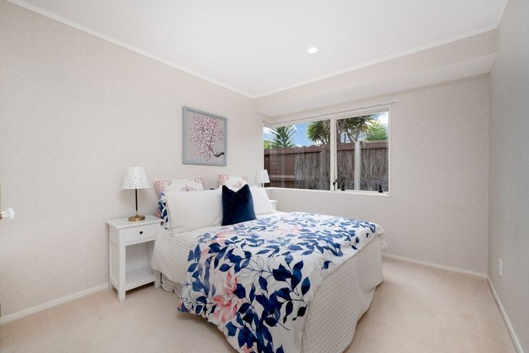 Photo of property in 22 Ballycullanie Place, Dannemora, Auckland, 2016