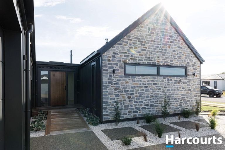 Photo of property in 18 Wakanini Place, Mapua, 7005