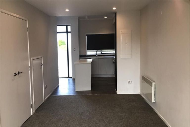 Photo of property in 174 Hobsonville Point Road, Hobsonville, Auckland, 0616