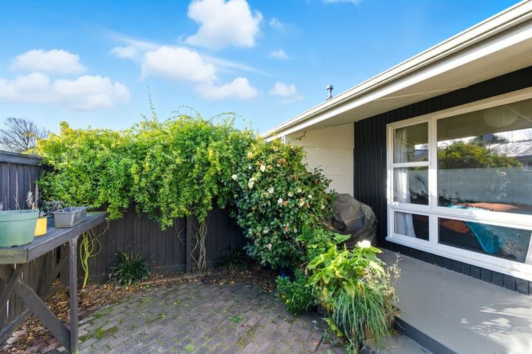 Photo of property in 3/45 Alexandra Street, Richmond, Christchurch, 8013