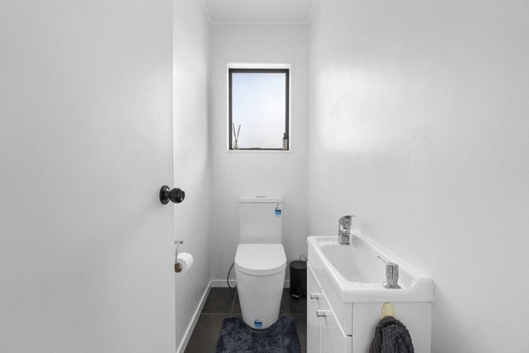 Photo of property in 7 Huia Avenue, Forest Lake, Hamilton, 3200