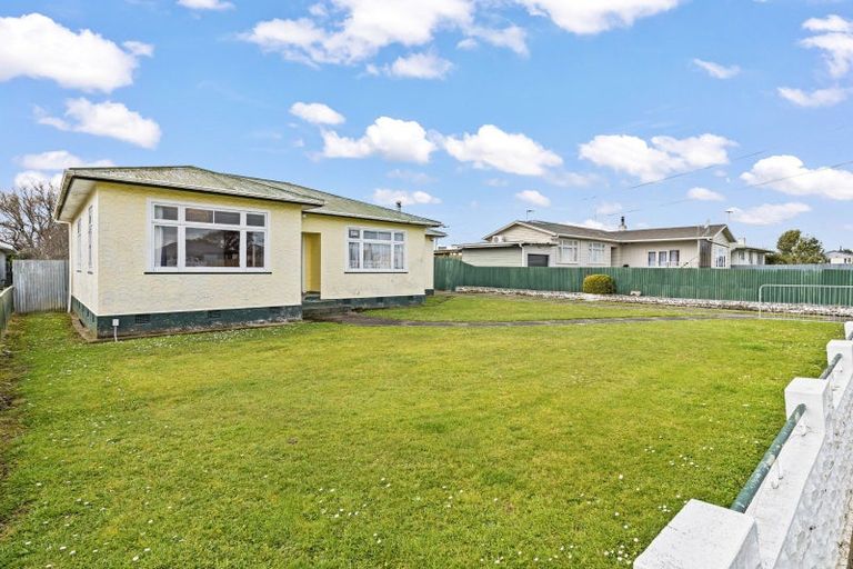 Photo of property in 15 Potaka Street, Marton, 4710