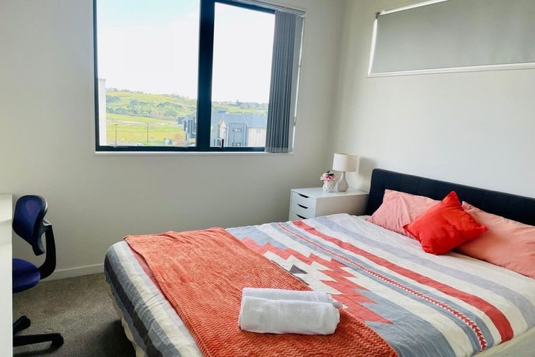 Photo of property in 2 Porowha Road, Westgate, Auckland, 0814