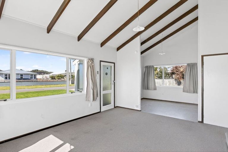 Photo of property in 4 Tui Street, Outer Kaiti, Gisborne, 4010