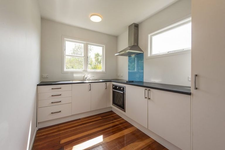 Photo of property in 3/16 Farnham Street, Mornington, Wellington, 6021