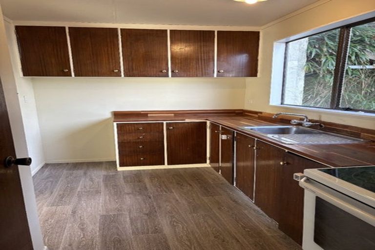 Photo of property in 9b Ironside Road, Johnsonville, Wellington, 6037