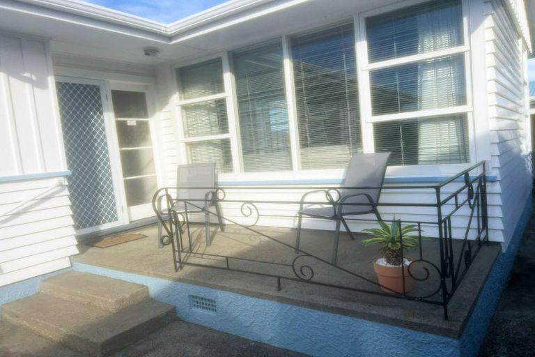 Photo of property in 81 Gonville Avenue, Gonville, Whanganui, 4501