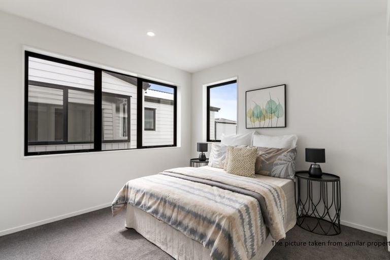 Photo of property in 44 Whare Kauri Road, Papakura, 2110