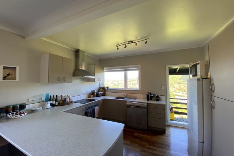 Photo of property in 49 Pembroke Road, Northland, Wellington, 6012