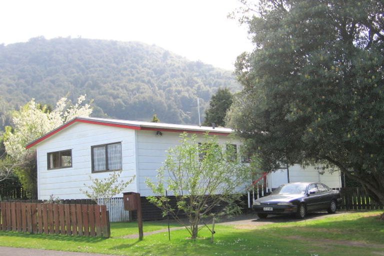 Photo of property in 2 Bay Grove, Pukehangi, Rotorua, 3015