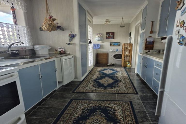 Photo of property in 17 Girvan Place, Tokoroa, 3420