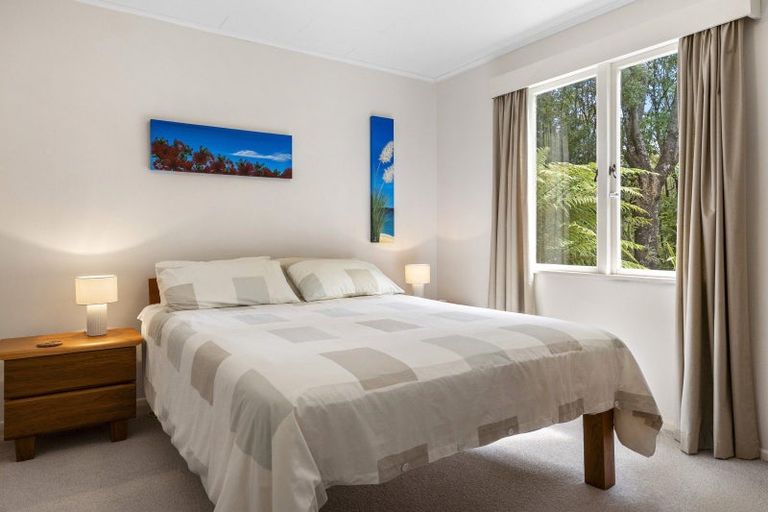 Photo of property in 45 Ingle Avenue, Waipahihi, Taupo, 3330