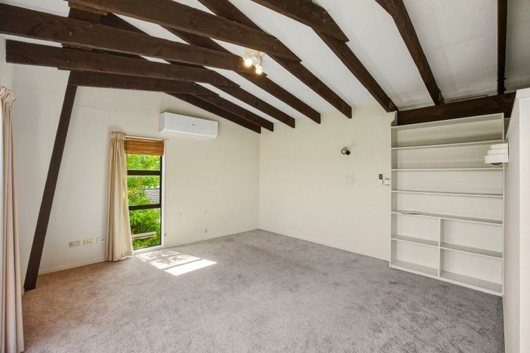 Photo of property in 27 Brougham Street, Nelson South, Nelson, 7010