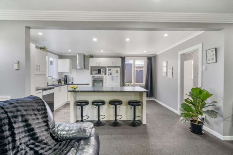 Photo of property in 65 Prospect Terrace, Newfield, Invercargill, 9812