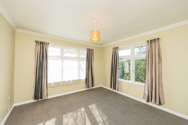Photo of property in 6 Borlase Place, Aramoho, Whanganui, 4500