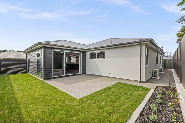 Photo of property in 9 George Yee Place, Taradale, Napier, 4112