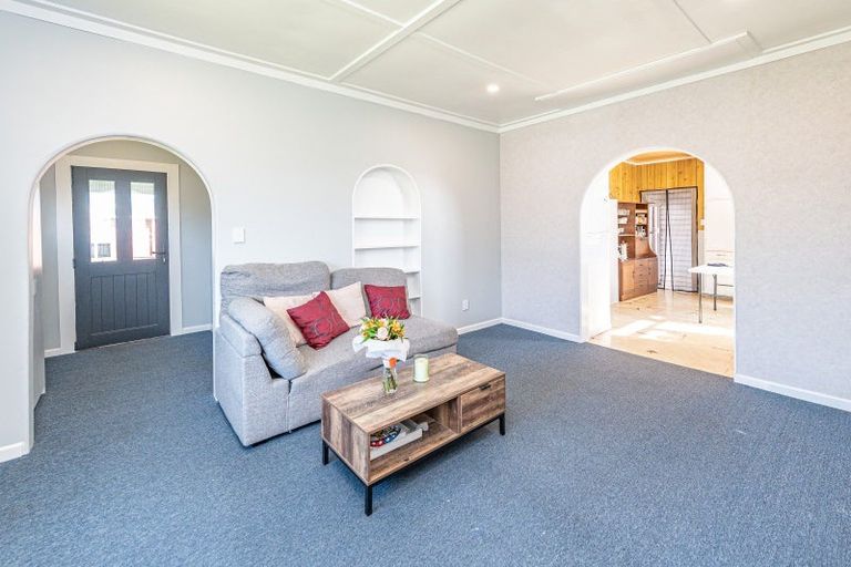 Photo of property in 17 Matai Street, Castlecliff, Whanganui, 4501