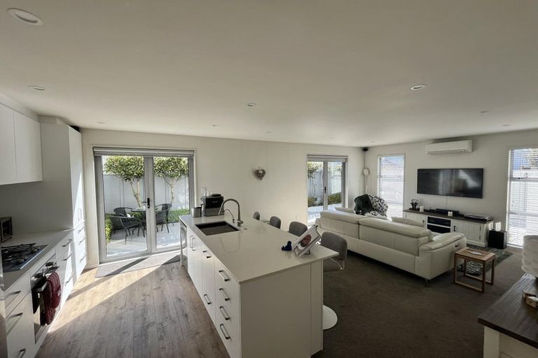 Photo of property in 105 Bishop Street, St Albans, Christchurch, 8014