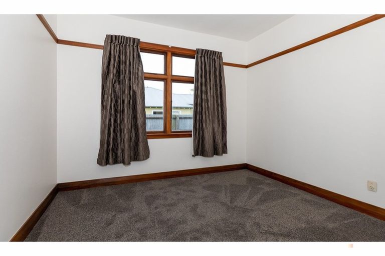 Photo of property in 14 Campbell Street, Geraldine, 7930