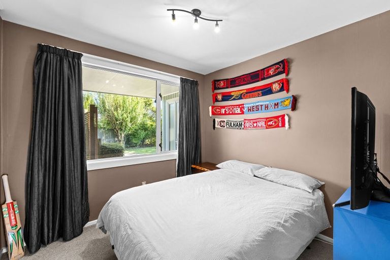 Photo of property in 39 Martbern Crescent, Bishopdale, Christchurch, 8053