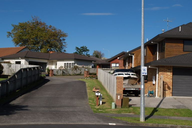 Photo of property in 11 Mt Blanc Place, Northpark, Auckland, 2013