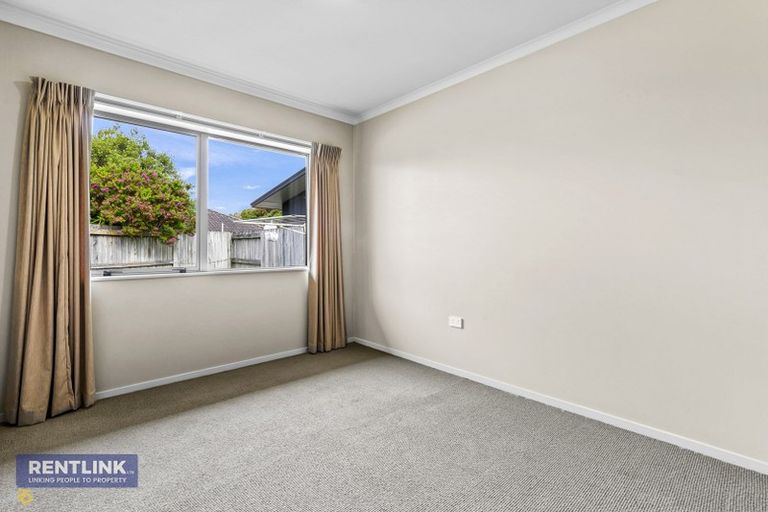 Photo of property in 31 Grabella Place, Papamoa Beach, Papamoa, 3118