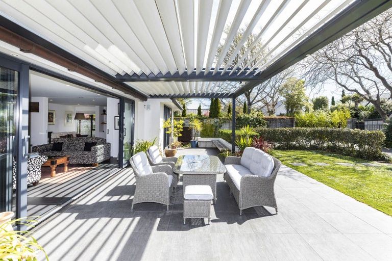 Photo of property in 30b Jacksons Road, Merivale, Christchurch, 8014