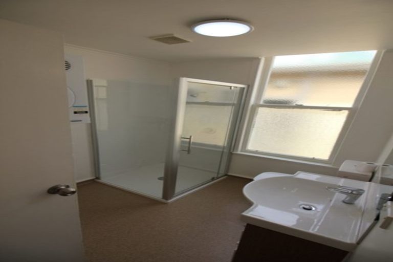 Photo of property in 73 Ellice Street, Mount Victoria, Wellington, 6011