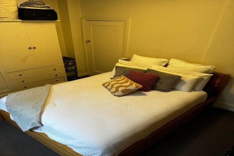 Photo of property in Elms Court Flats, 8/367 The Terrace, Te Aro, Wellington, 6011