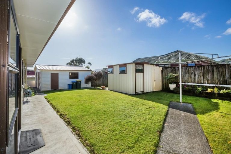 Photo of property in 25a Latitude Close, Whitby, Porirua, 5024