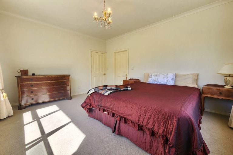 Photo of property in 1095 Queen Street East, Levin, 5571