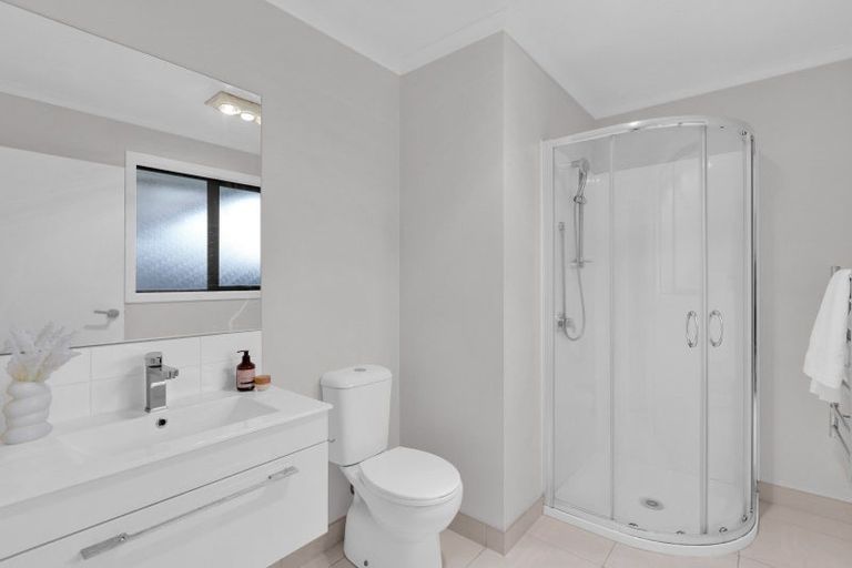 Photo of property in 15 Faber Place, Rototuna North, Hamilton, 3210