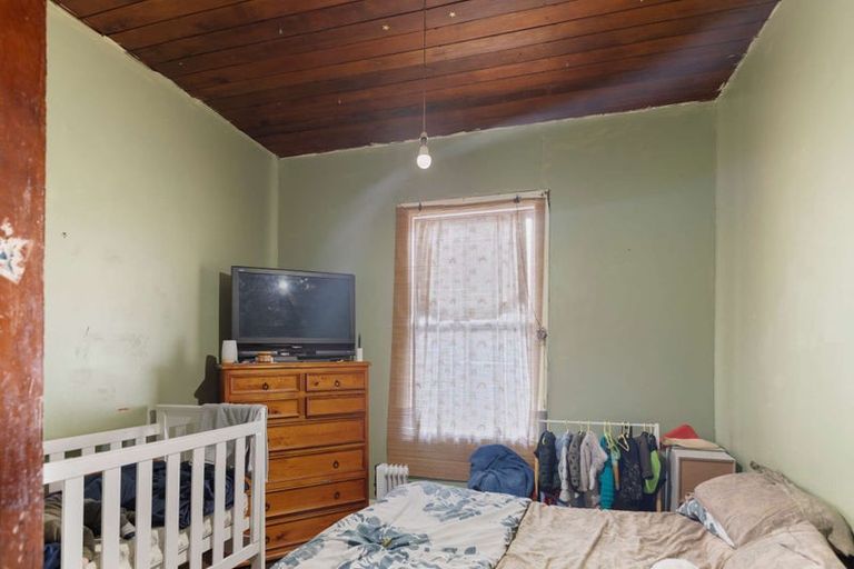 Photo of property in 13 Ongo Road, Hunterville, 4730