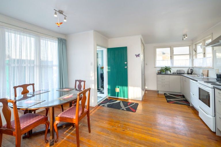 Photo of property in 20 Stuart Crescent, Masterton, 5810