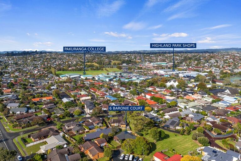 Photo of property in 6 Baronie Court, Half Moon Bay, Auckland, 2012