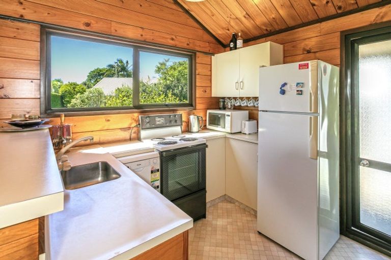 Photo of property in 9 Margot Place, Hahei, Whitianga, 3591