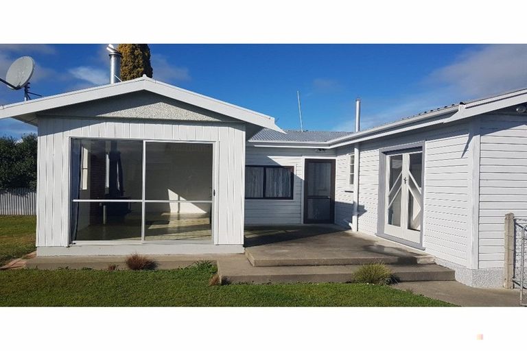 Photo of property in 58 Wilkin Street, Waimate, 7924