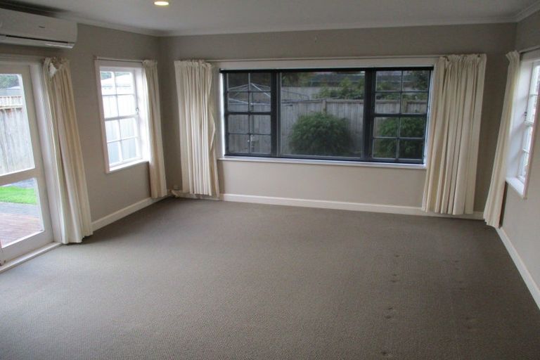Photo of property in 411a Featherston Street, Palmerston North, 4414