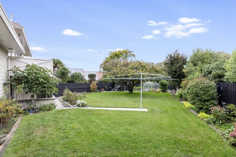 Photo of property in 81 Dunbarton Street, Redwood, Christchurch, 8051