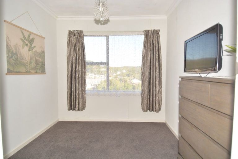 Photo of property in 11 Mason Street, Bluff, 9814