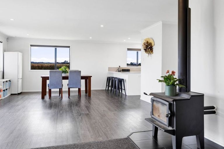 Photo of property in 657 Eltham Road, Mangatoki, Stratford, 4391