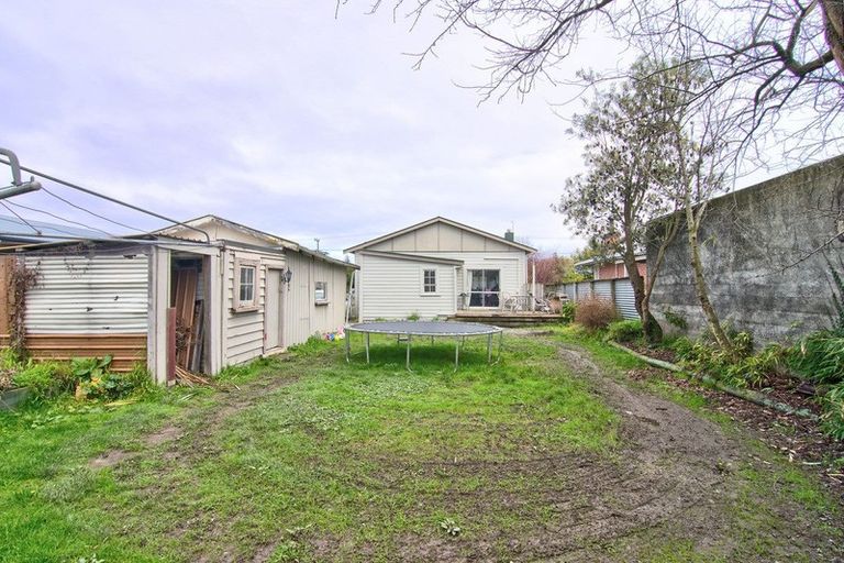 Photo of property in 30 Cambridge Terrace, Masterton, 5810