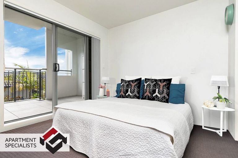 Photo of property in 7e/60 Masons Road, Oteha, Auckland, 0632
