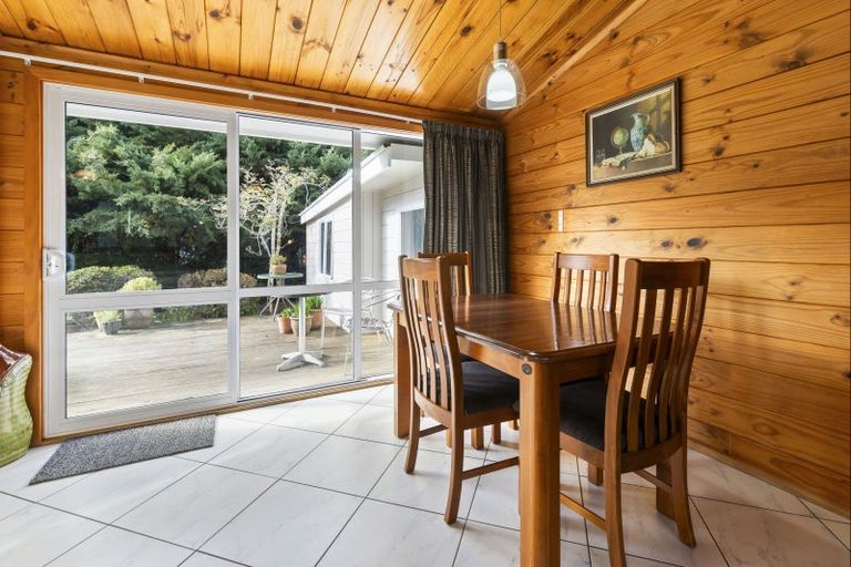 Photo of property in 978 Weedons Ross Road, West Melton, Christchurch, 7671