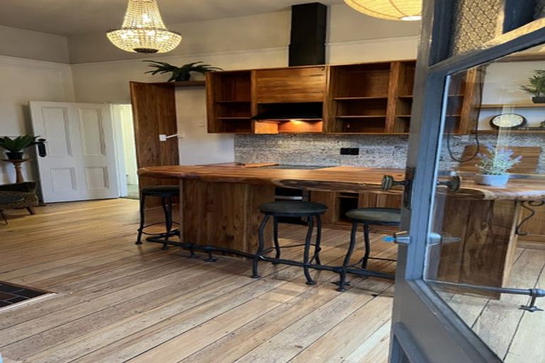 Photo of property in 1/141 Somerfield Street, Somerfield, Christchurch, 8024