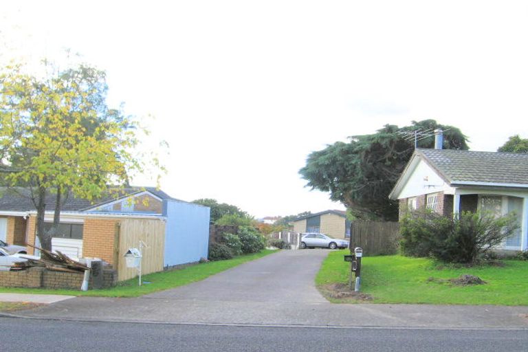 Photo of property in 2/23 Diorella Drive, Clover Park, Auckland, 2019